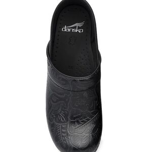 Dansko clogs size 38